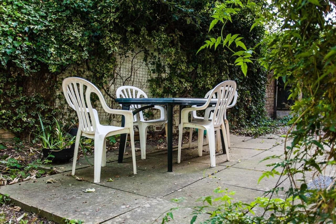 Charming Peaceful 2 Bedroom With Parking And Garden London Exterior foto